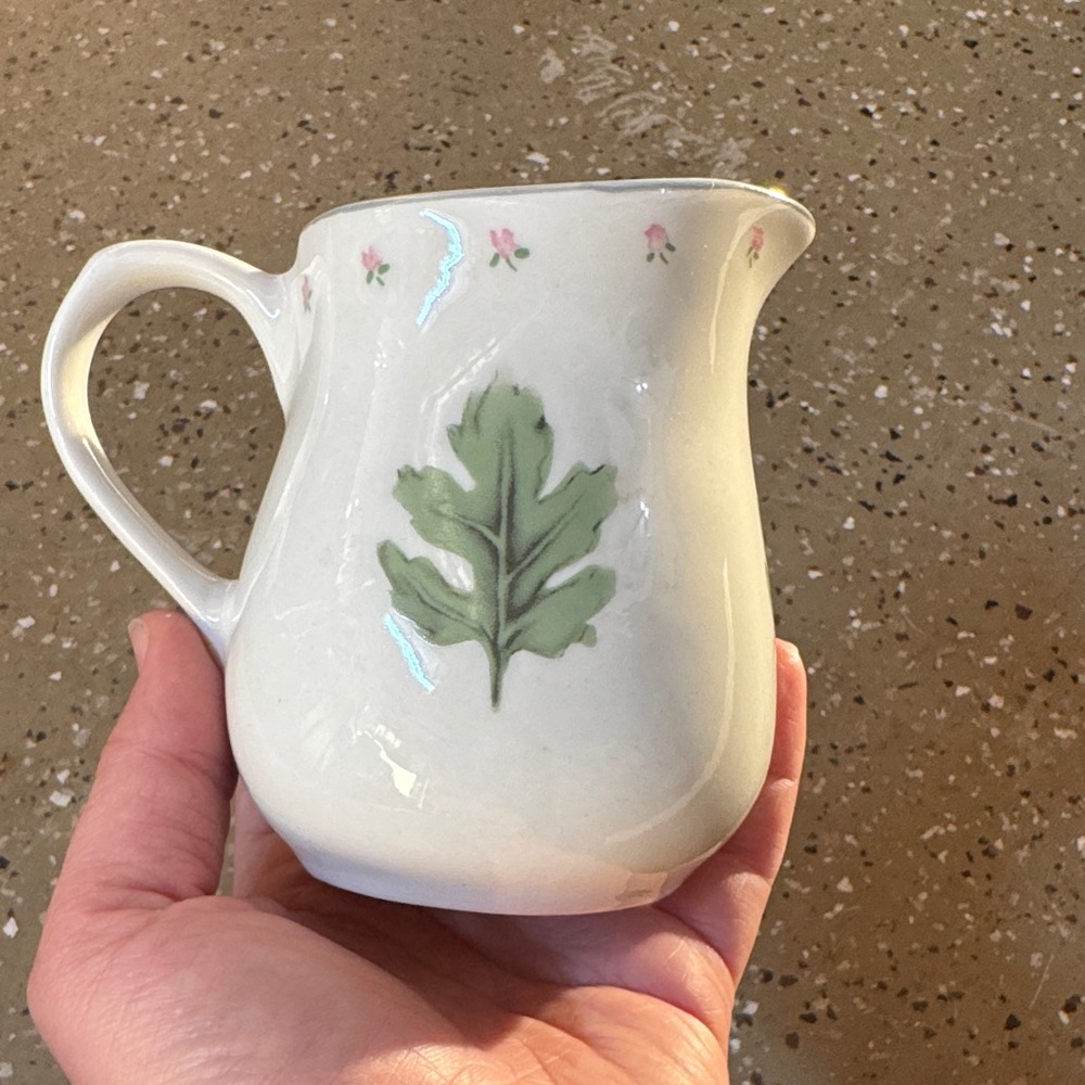 Charming Ceramic creamer/milk Pitcher with Green Leaf Design